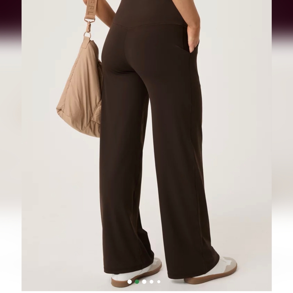 OFFLINE By Aerie Real Me XTRA High Waisted Trouser M Short - Picture 2 of 5